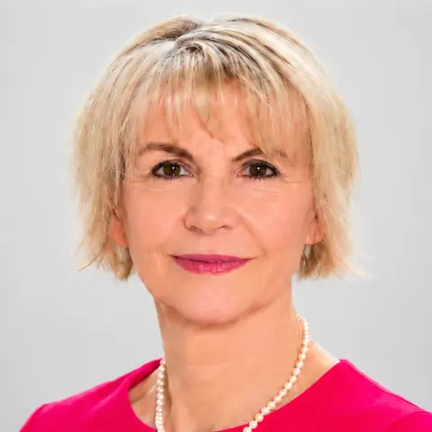 Portrait von Prof. Dr. rer. nat. Michaela Döll